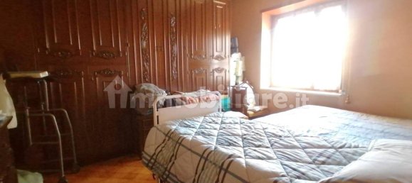 2 Schlafzimmer Wohnung in Rome, Italy, Nr. 50169 3