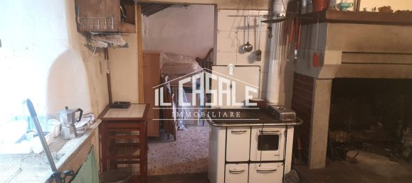 8 rooms House in San Godenzo, Italy No. 87412 4