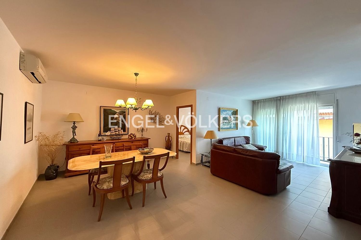 4 bedrooms Apartment in Llanca, Spain No. 210571