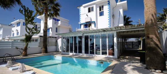 3 bedrooms Villa in Zygi, Cyprus No. 1009 14