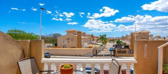 2 bedrooms House for sale in Torrevieja, Alicante, Valencian Community, Spain № 365979 10