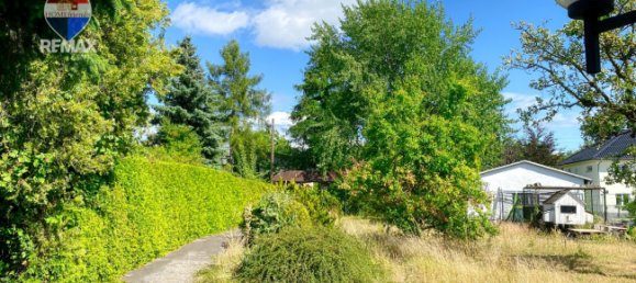  Land in Mahlsdorf, Germany No. 239720 9