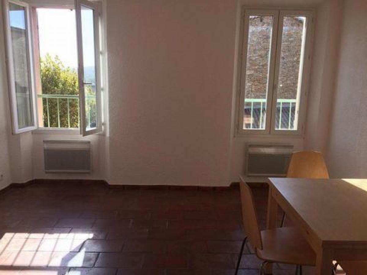 Estúdio em condomínio em Cogolin, France N.º 13832