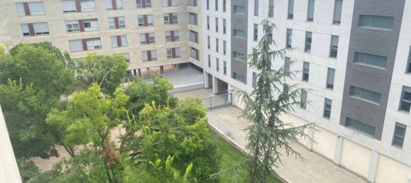 3 bedrooms Apartment in Logrono, Spain No. 170876 2