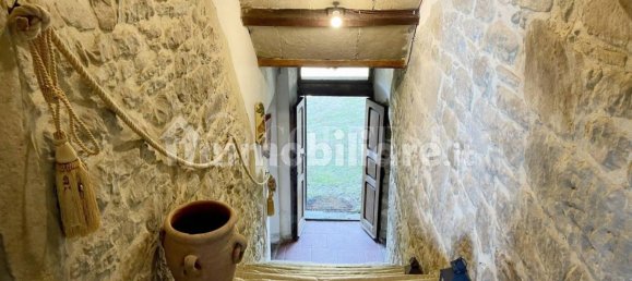 Villa de 4 dormitorios en Città di Castello, Italy No. 267210 12