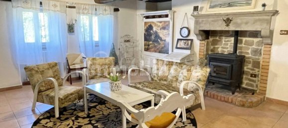 Villa de 4 dormitorios en Città di Castello, Italy No. 267210 15