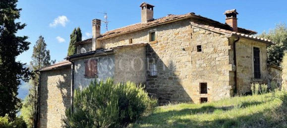 Villa de 4 dormitorios en Città di Castello, Italy No. 267210 33