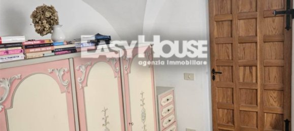 Apartamento de 3 dormitorios en Florence, Italy No. 276795 16