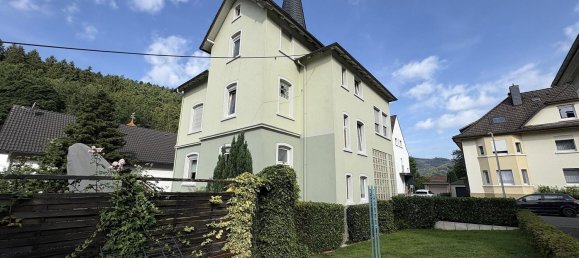 8 rooms Building in Markischer, Germany No. 358448 3