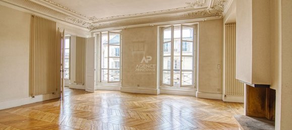 5 bedrooms Duplex in Versailles, France No. 293293 6