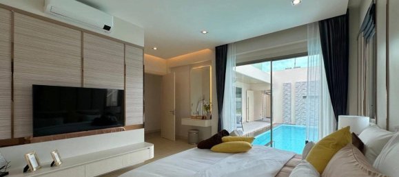 4 bedrooms Penthouse in Pattaya, Thailand No. 22574 3