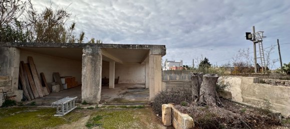 Вилла с 5 комнатами в Gallipoli, Италия № 133453 32