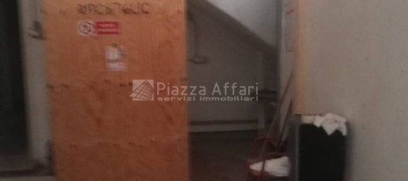779m² Commercial property in Reggio Emilia, Italy No. 113031 14