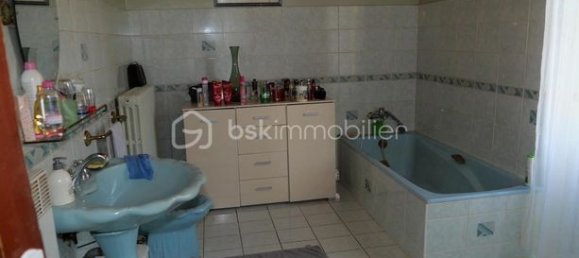 3 Schlafzimmer Stadthaus in Blanquefort-sur-Briolance, France, Nr. 306328 11