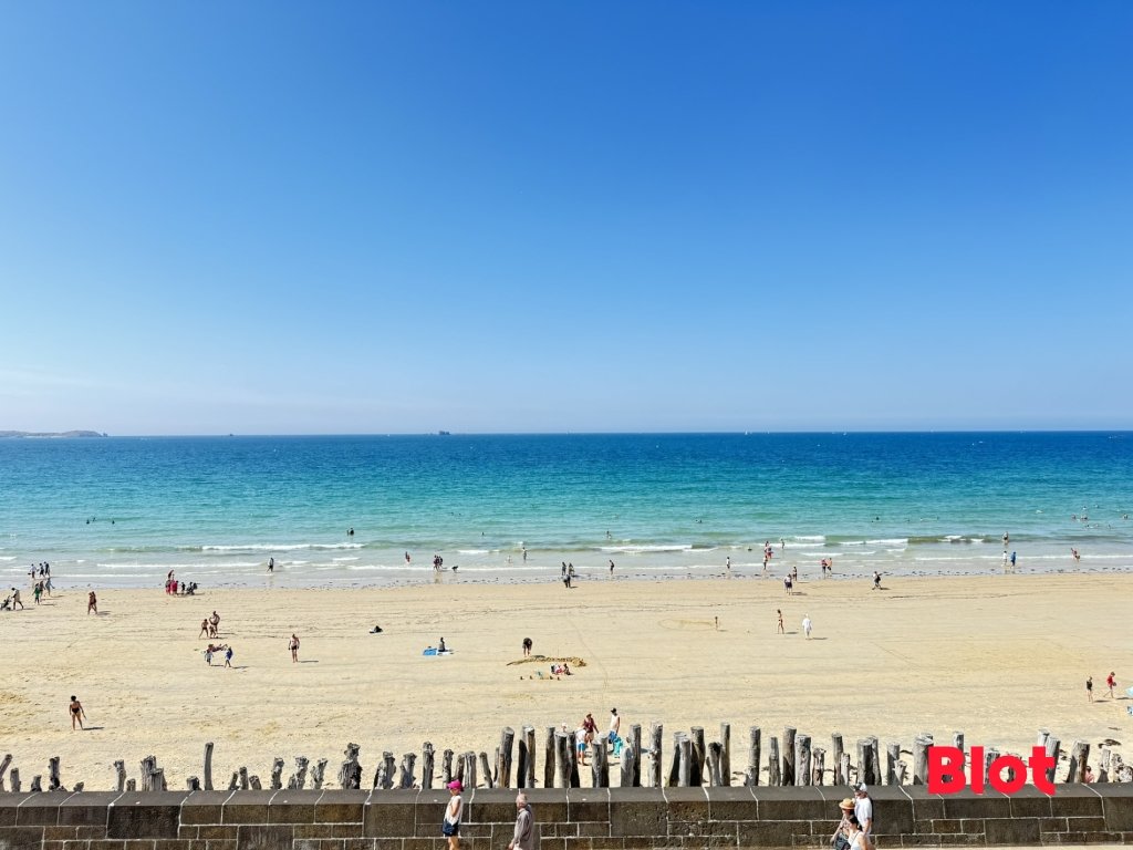 3 bedrooms Apartment in Saint-Malo, France No. 192298