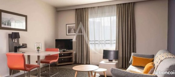 2 غرف نوم شقة في Puteaux, France رقم 312176 2