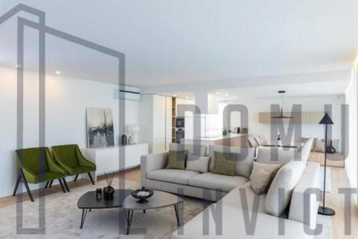 Apartamento T4 em Porto, Portugal N.º 3694