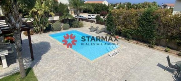 Propiedad comercial de 3 dormitorios en Pervolia, Cyprus No. 67384 13