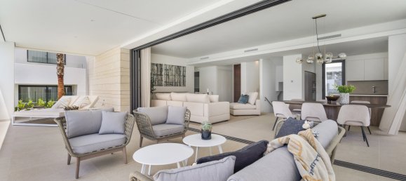 6 Schlafzimmer Villa in Marbella, Spain, Nr. 106178 16