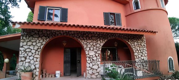 7 bedrooms Villa in Rignano Flaminio, Italy No. 338039 2