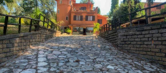 7 bedrooms Villa in Rignano Flaminio, Italy No. 338039 6