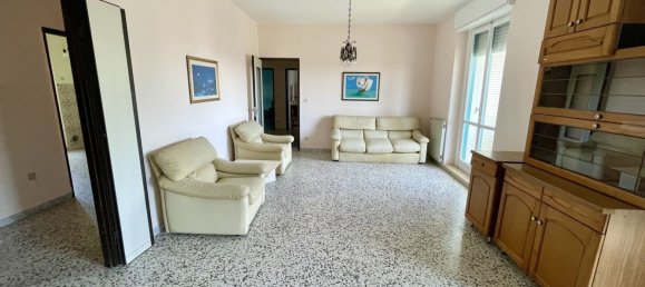 5 Schlafzimmer Wohnung in Matera, Italy, Nr. 380397 6