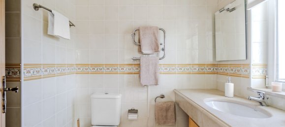 4 غرف نوم منزل في Luz, Portugal رقم 13853 32