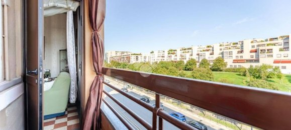 1 bedroom Apartment in Milan, Italy No. 377319 3