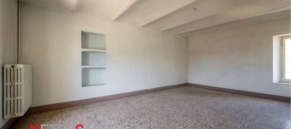 5 rooms House in Isolabella, Italy No. 167179 33