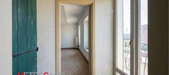 5 rooms House in Isolabella, Italy No. 167179 35