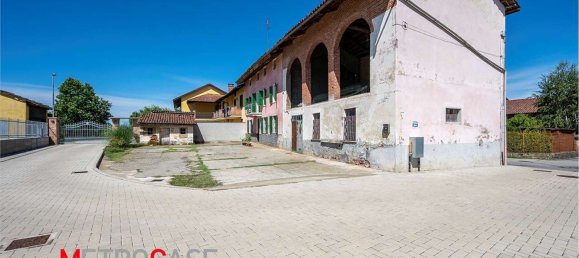 5 rooms House in Isolabella, Italy No. 167179 23