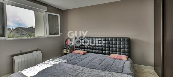 5 bedrooms House in Saint-Romain-de-Jalionas, France No. 206032 7