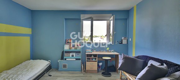 5 bedrooms House in Saint-Romain-de-Jalionas, France No. 206032 9