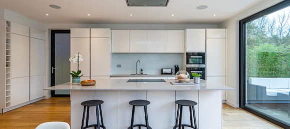 5 bedrooms House in London, United Kingdom No. 14189 5