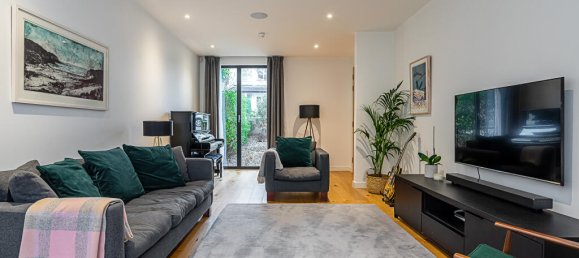 5 bedrooms House in London, United Kingdom No. 14189 8