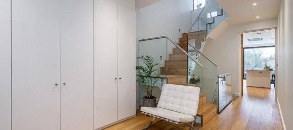 5 bedrooms House in London, United Kingdom No. 14189 13