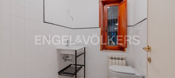 1 bedroom Apartment in Venice, Italy No. 64975 17