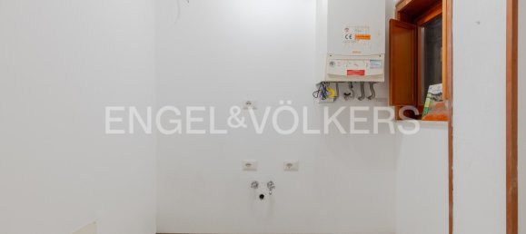 1 bedroom Apartment in Venice, Italy No. 64975 8