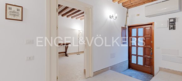 1 bedroom Apartment in Venice, Italy No. 64975 14