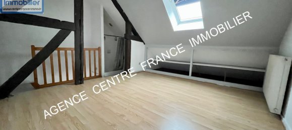 Дуплекс с 1 спальней в Бурж, Франция № 79660 3