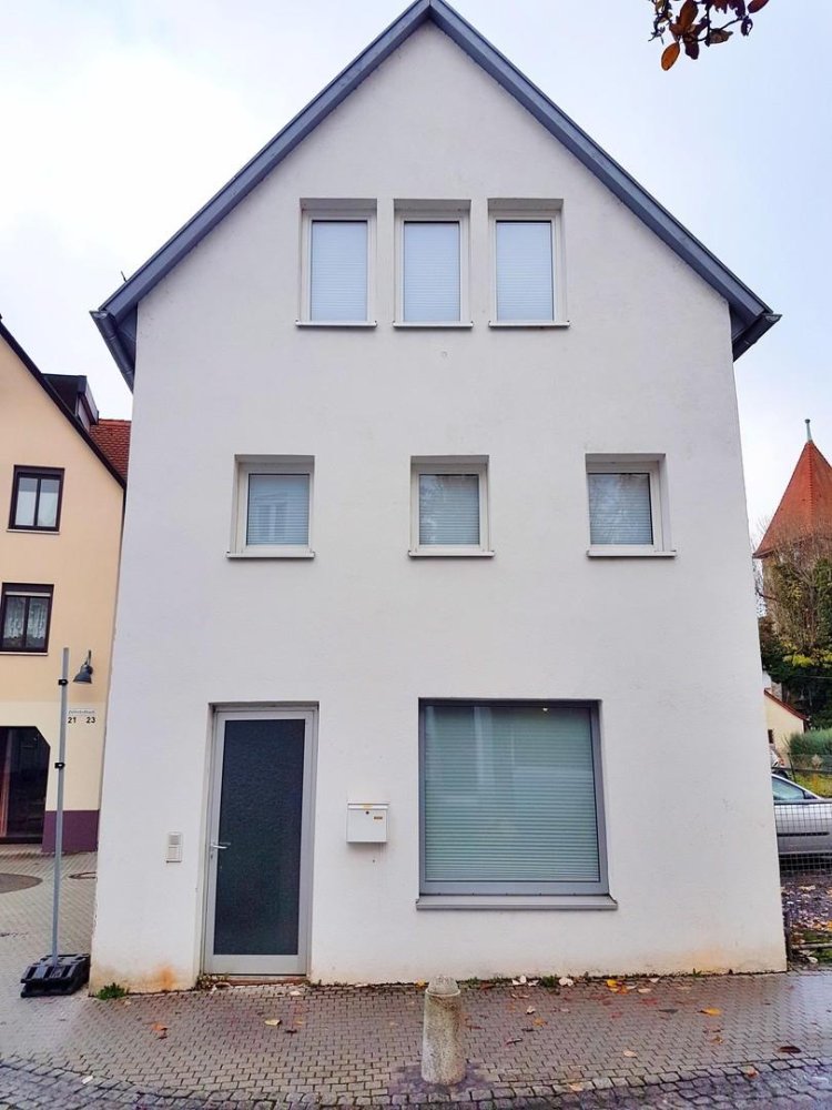 6غرفة بناية في Ostalbkreis, Germany رقم 295606