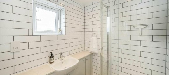 2 bedrooms Apartment in Ealing, United Kingdom No. 5785 8