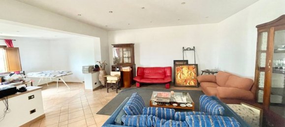 Вилла с 6 комнатами в Мендичино, Италия № 303606 17