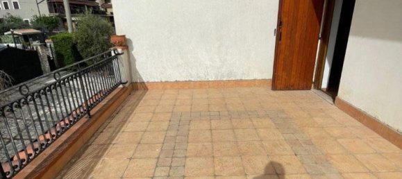 Вилла с 6 комнатами в Мендичино, Италия № 303606 3