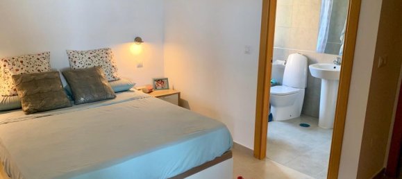 Apartamento de 2 dormitorios en Murcia, Spain No. 188741 8