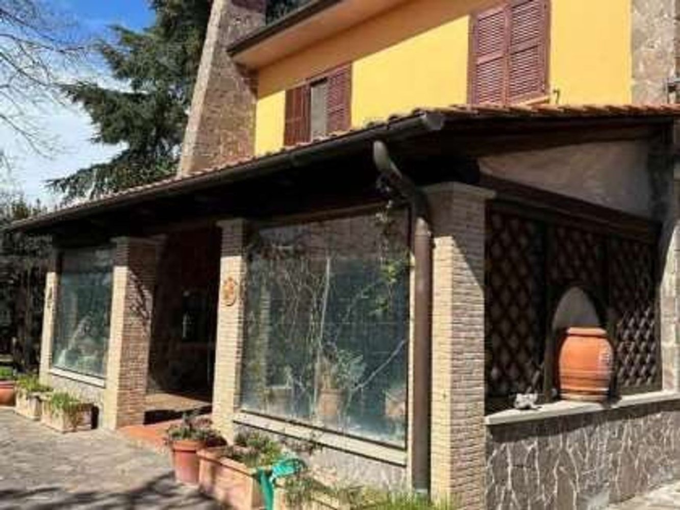 12-Zimmer Wohnung in Morlupo, Italy, Nr. 100450