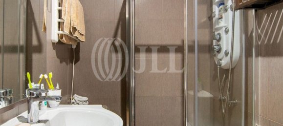 3 bedrooms Apartment in Lisbon, Portugal No. 164164 15