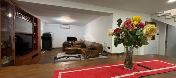 4-Zimmer Villa in Rho, Italy, Nr. 336929 30