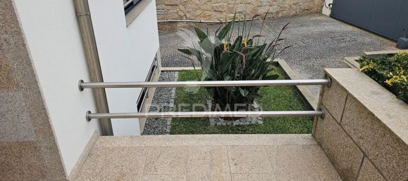 4 Schlafzimmer Haus in Porto, Portugal, Nr. 99218 3