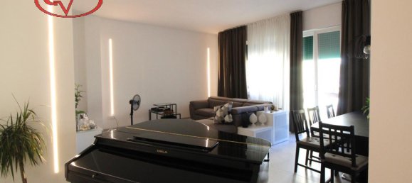 Apartamento de 4 divisões em San Giovanni Valdarno, Italy N.º 230550 12